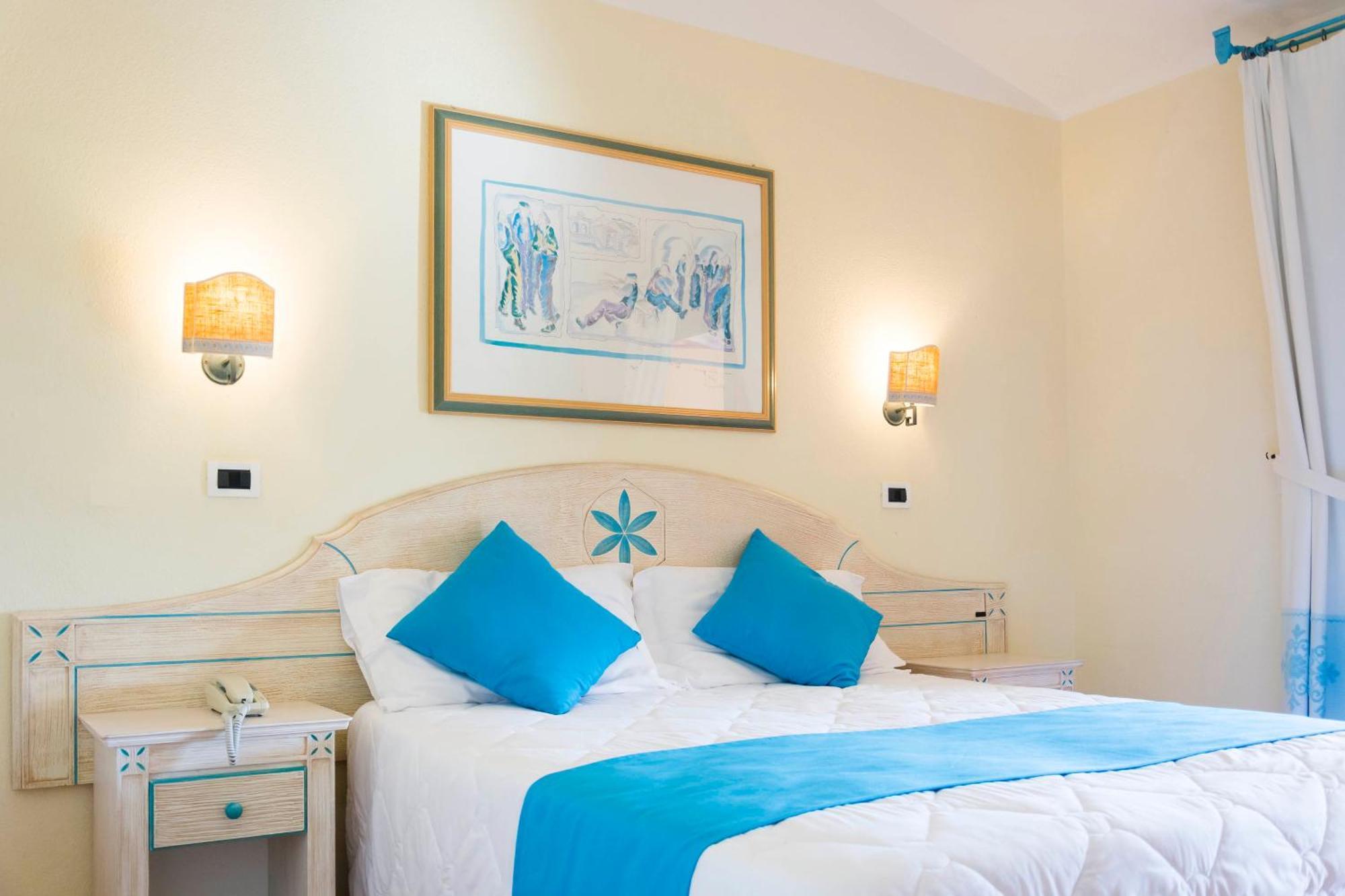 Hotel Villa Campana Cala Liberotto Extérieur photo