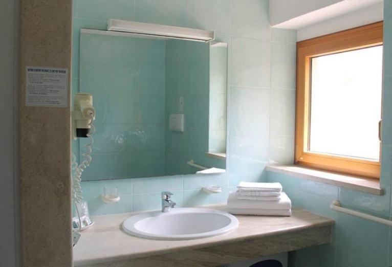 Hotel Villa Campana Cala Liberotto Extérieur photo