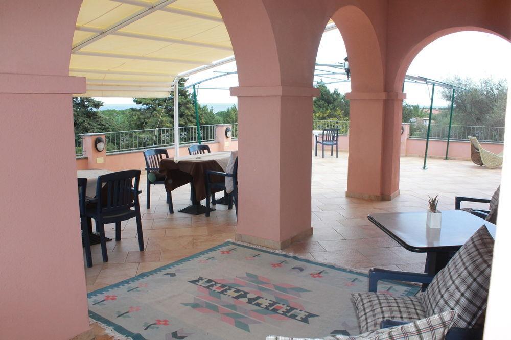 Hotel Villa Campana Cala Liberotto Extérieur photo